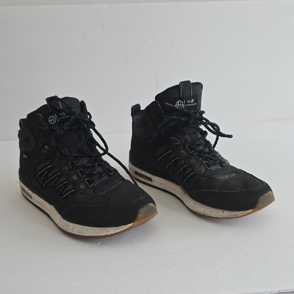 HUF  Men's Black Leather Lace Up Sneakers Size 10.5